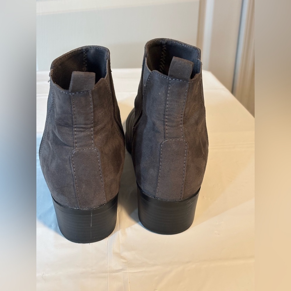 Old Navy Gray Ankle Boots Women’s Size 9M - Picture 2 of 6